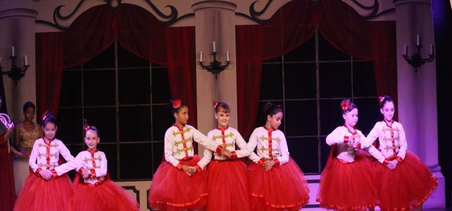 Guabiruba realiza espetáculo Magia do Ballet neste fim de semana