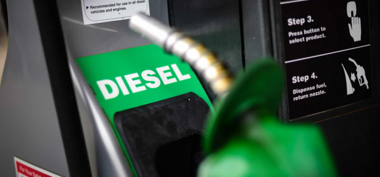 Preço médio do diesel chega a quase R$ 7