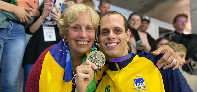 Brasil conquista bronzes no judô e na natação