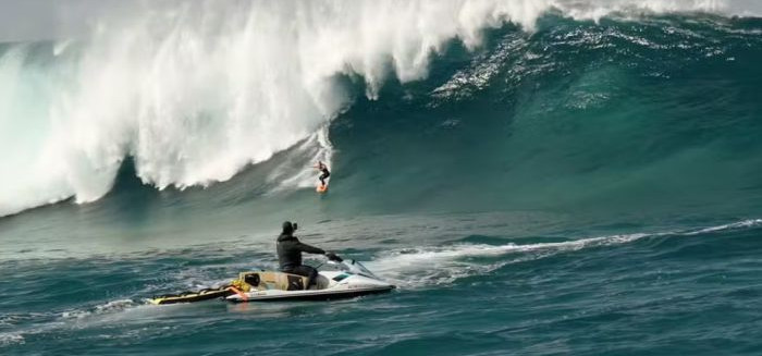 Paranaense pode ter surfado a maior onda do Brasil em SC