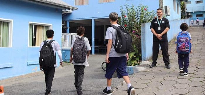 Transferência para escolas estaduais em Blumenau tem prazo