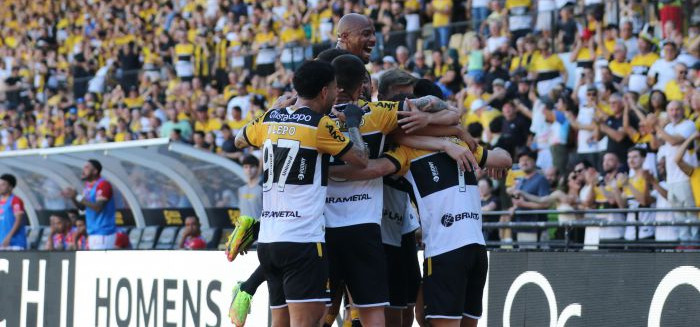 Criciúma mantém favoritismo ao acesso na Série B