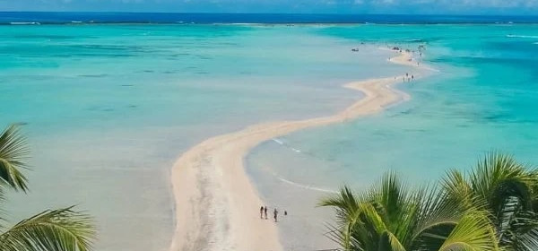 Descubra 8 praias paradisíacas para curtir férias de verão no Brasil