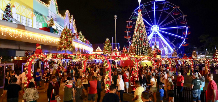 Mais de 43 mil pessoas passam pela Vila de Natal