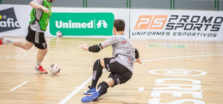 Blumenau decide em casa futuro na Liga Futsal contra Joinville