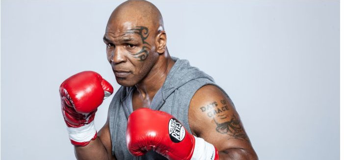 Mike Tyson e Floyd Mayweather confirmam luta histórica para abril