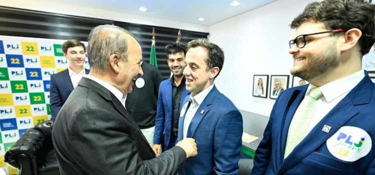 Flavinho lidera articulação política do PL Jovem SC