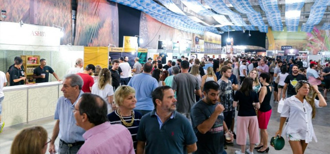 Festival da Cerveja registra 15 vendas de estandes em menos de 30 minutos