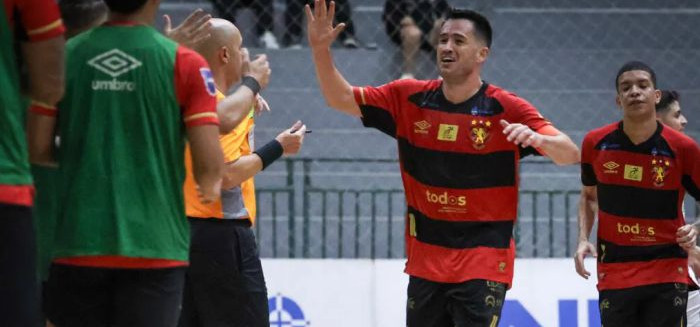 Blumenau Futsal é superado pelo Sport no SESI