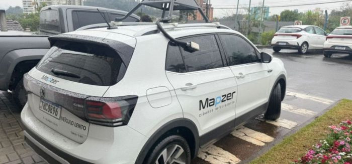 Inteligência artificial faz Blumenau triplicar o ritmo de tapa-buracos