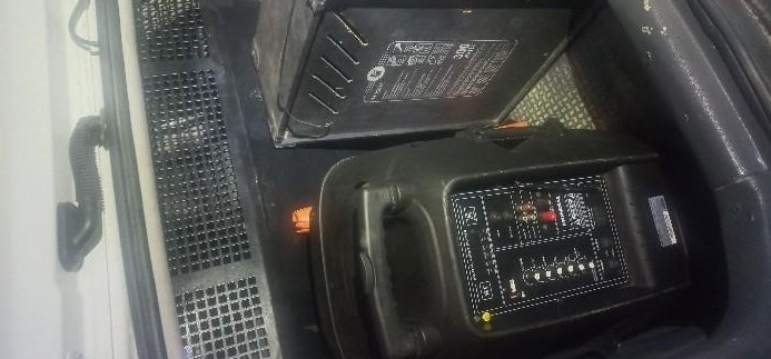Dois idiotas são abordados com som alto em ocorrências distintas