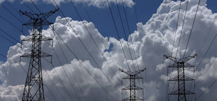 Luz pode ficar até 21% mais cara na bandeira vermelha