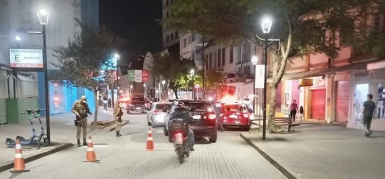 GMT flagra cinco condutores sem CNH durante operação no trânsito