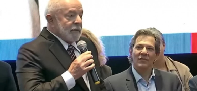 Lula diz que quer ser chamado de 'magnífico presidente'