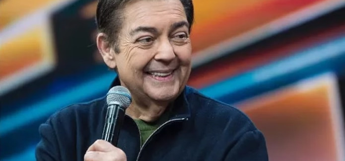 Faustão é internado às pressas em São Paulo